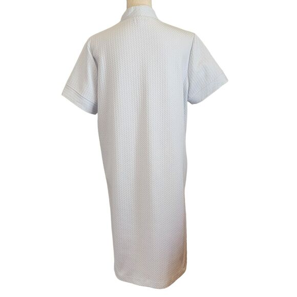 Miss Elaine Robe House Coat Womens Sz M‎ Light Blue Waffle Full Zip Embroidered - Picture 3 of 8